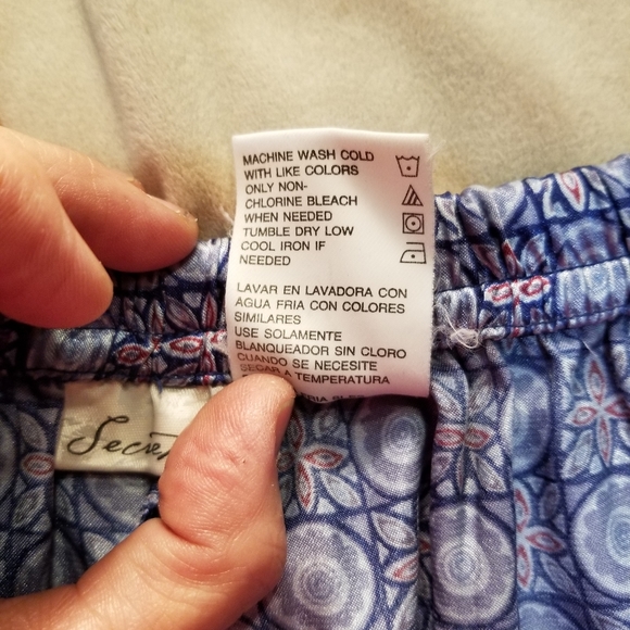 Secret Treasures Xl pajamas - Picture 3 of 5